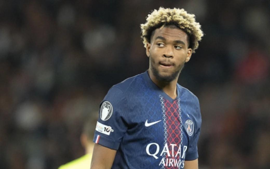 由于规则限制无法踢欧洲青年联赛，姆巴耶重回巴黎一线队训练