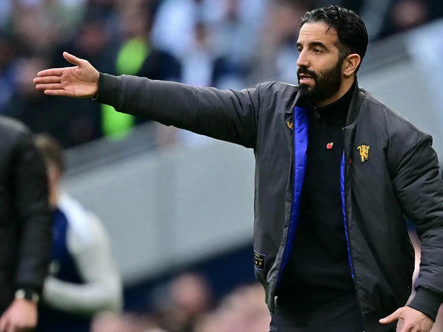 等了10个月！利马伤愈复出，曼联客场冲前四迎强心针