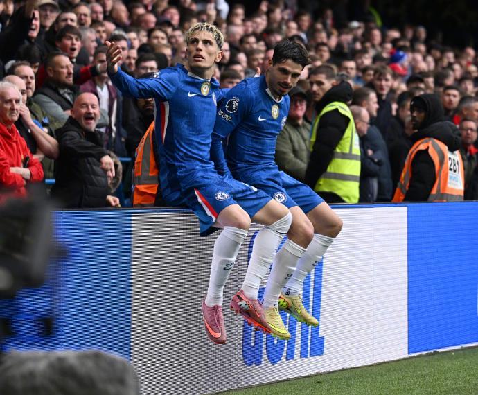 12！加纳乔奔袭难救主切尔西93分钟遭绝杀英超升班马成大黑马