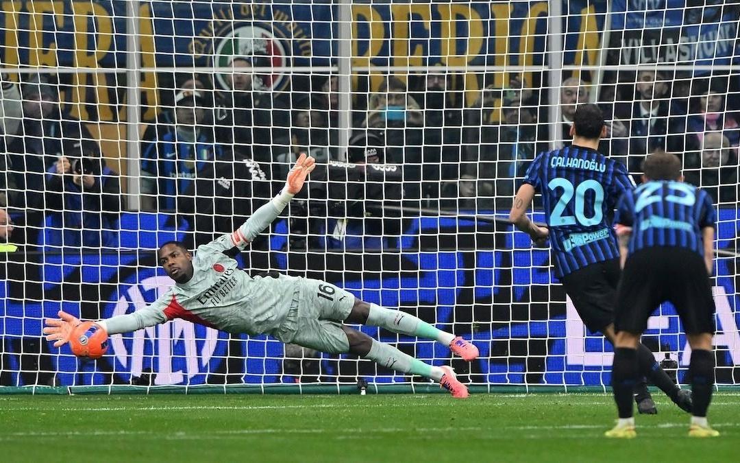 米体：米兰对迈尼昂的年薪报价提高至