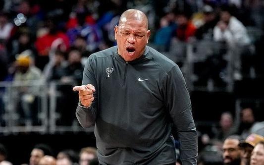 里弗斯谈45分惨败：这可能是我参与过的最令人失望的比赛